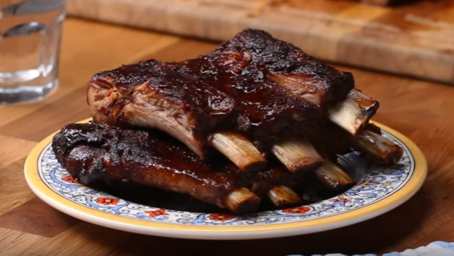 Sam’s Honey Garlic Slow Cooker Ribs