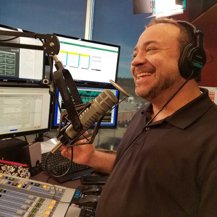 After The Show PODCAST: Neighbor Envy.